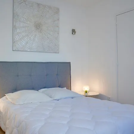 Comfort And Modernity In The Heart Of 4 Apartamento Tours